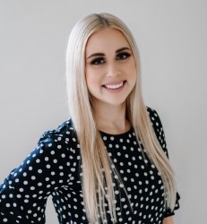 Profile picture for Stephanie Chmielewski