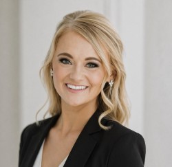 Profile picture for Raegan Riley