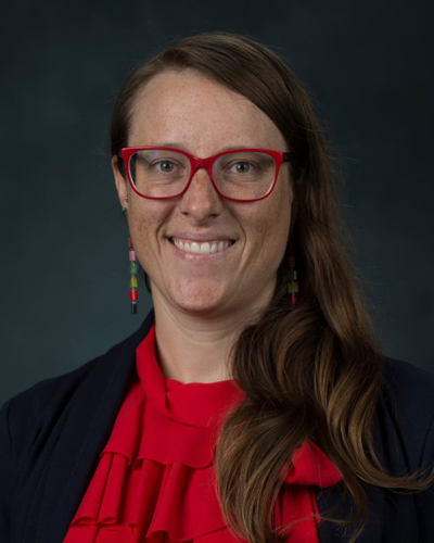 headshot of Jennifer Laub