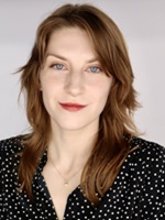 Nicole Holtz