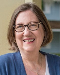 headshot of Linda S. Comer headshot of Linda S. Comer