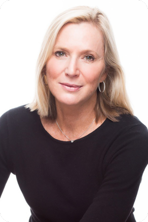 headshot of Lee Woodruff